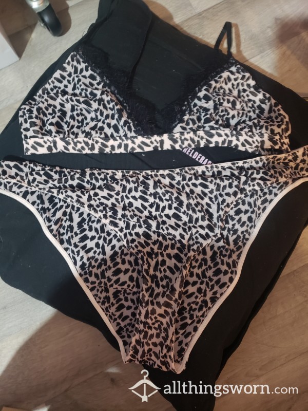 Black And Pale Pink Animal Print Set With Lace Trim