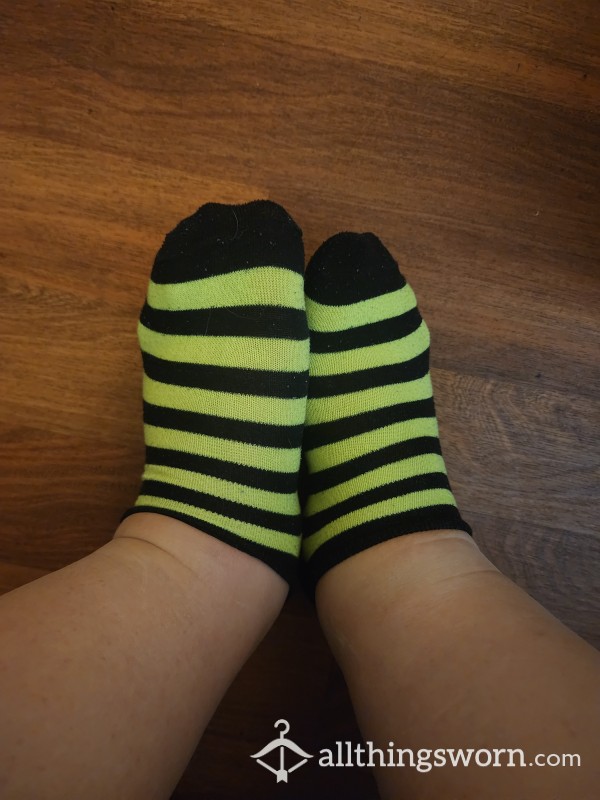 Black And Yellow Stripe Ankle Socks