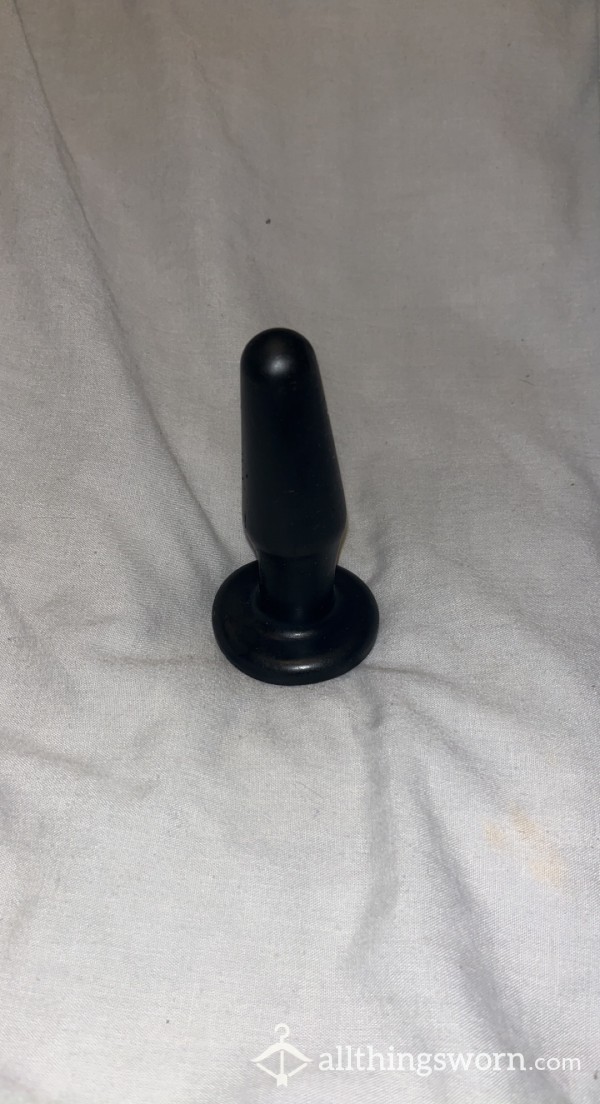 Black Butt Plug