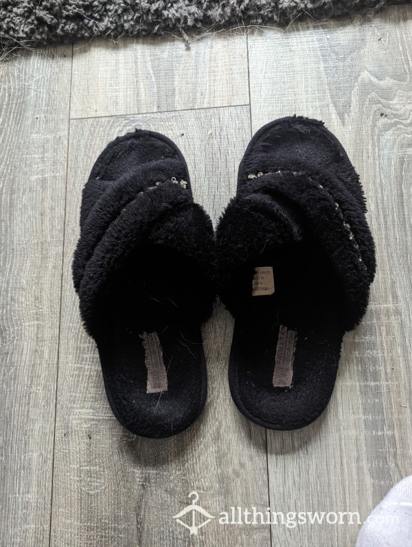 Black Fluffy Open Toe Slippers