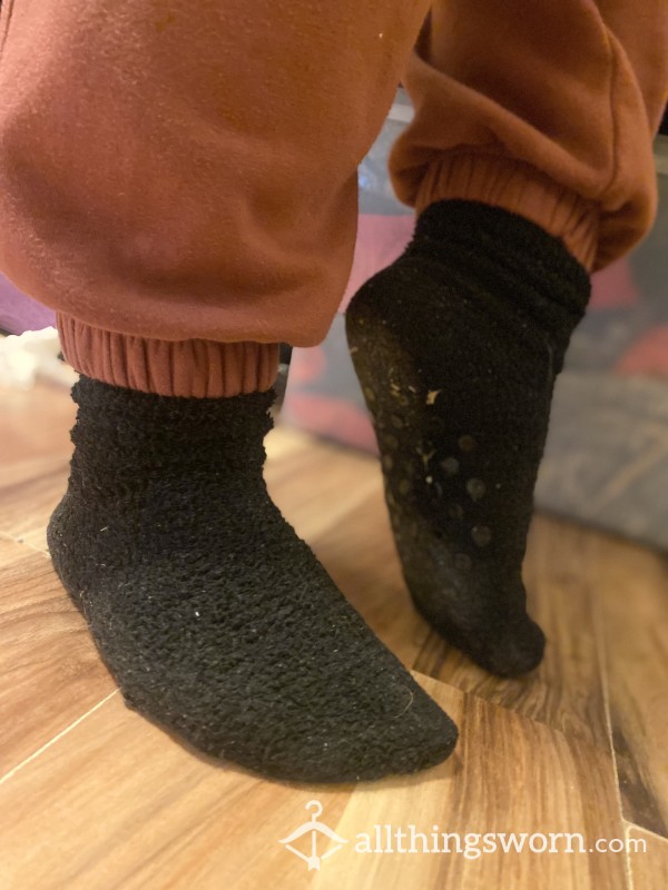Black Fuzzy Grippy Socks