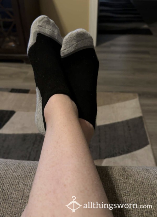 Black & Grey Ankle Socks.