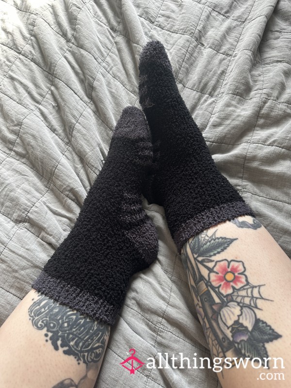 Black & Grey Fuzzy Socks 🖤