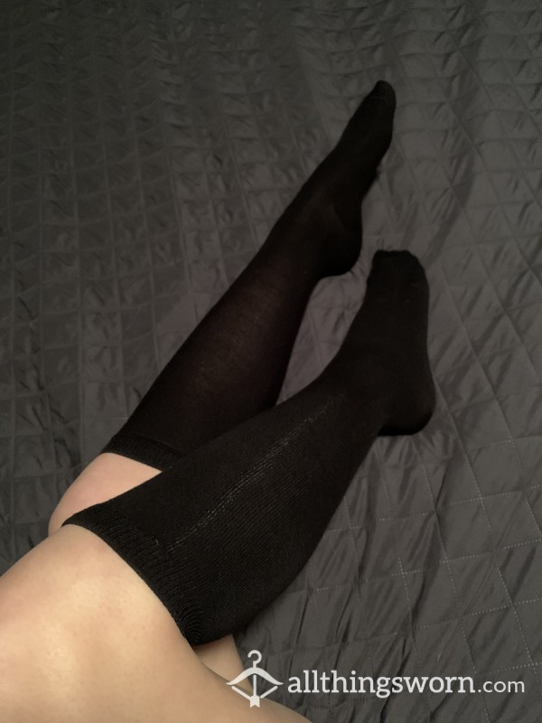 ‼️CLOSEOUT SALE‼️ Black Knee Highs (includes Shipping)