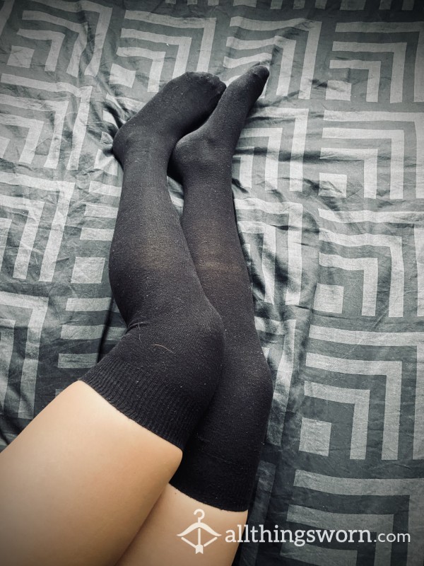 Black Knee Socks 🔥