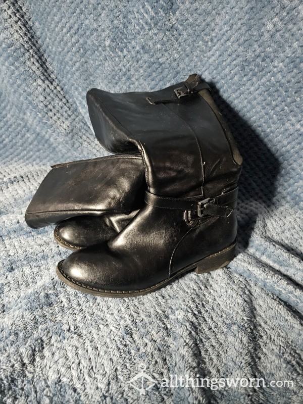 Black Kneehigh Flat Boots