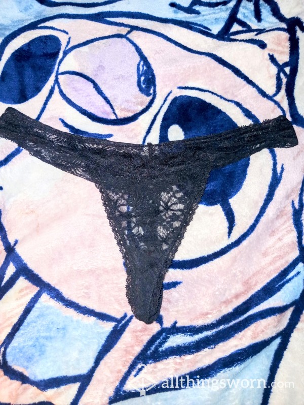 Black Lace 2 Day Wear! Size Small