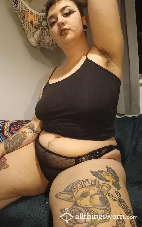 Black Lace And Mesh Thong 🖤