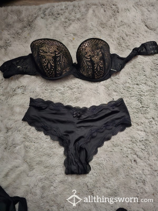 Black Lace Strapless And Panties