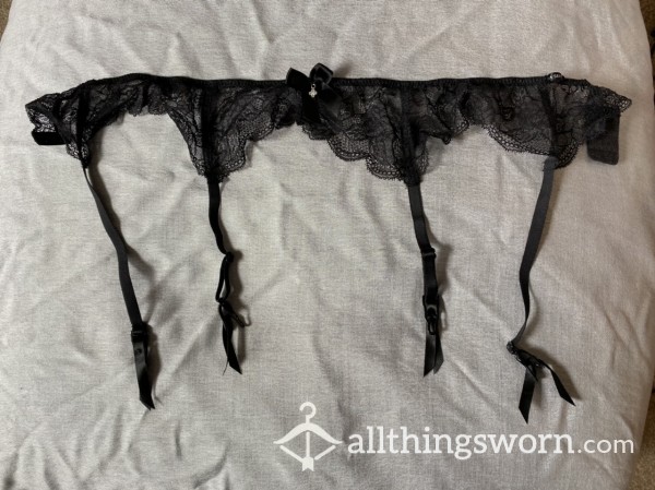 Pretty Black Lace Suspender Belt Worn
