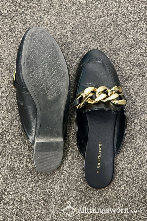 *SOLD Black Leather Flats / Office Shoes