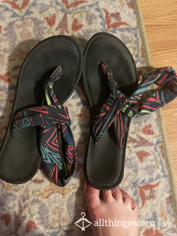 Black Old Sandals