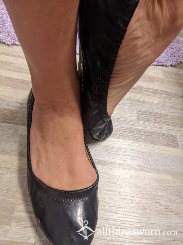 Black Pat And Leather Ballet Flats Size 9