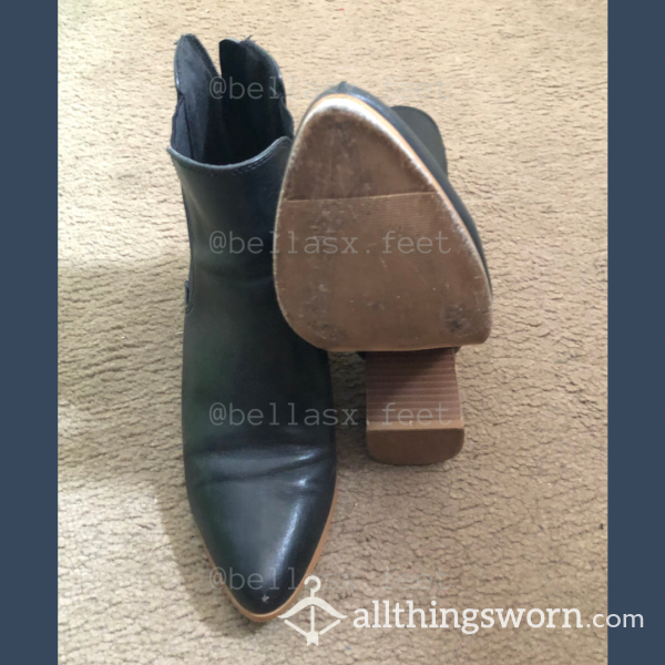 BLACK POINTED BLOCK HEEL BOOTS- Well Worn, Used & Soiled