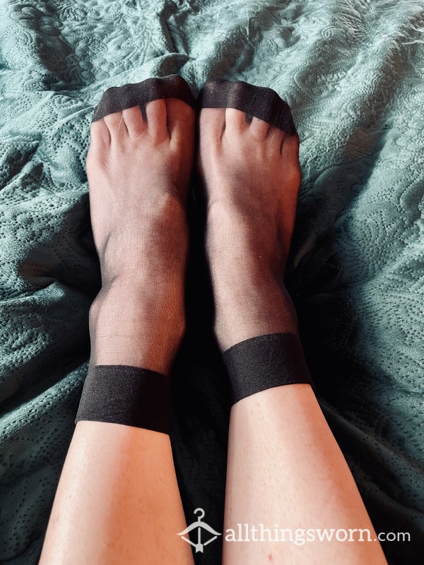 Black Sheer Ankle Socks Will Fit Perfectly In Your Mouth