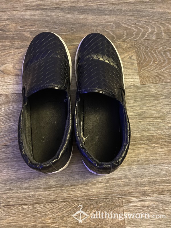 Black Slip-on Sneakers