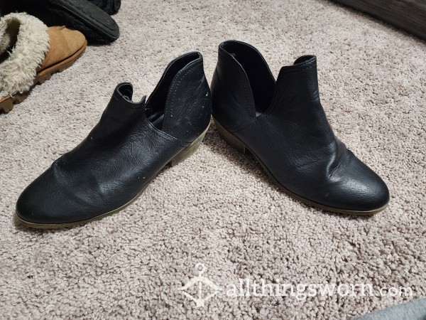 Black Small Heel Boots