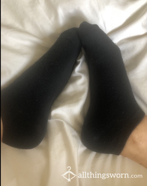 Sweat Black Socks Well-worn