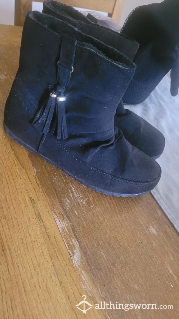 Black Soft Boots