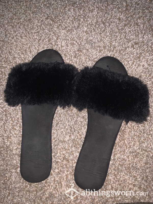 Black Soft Slippers