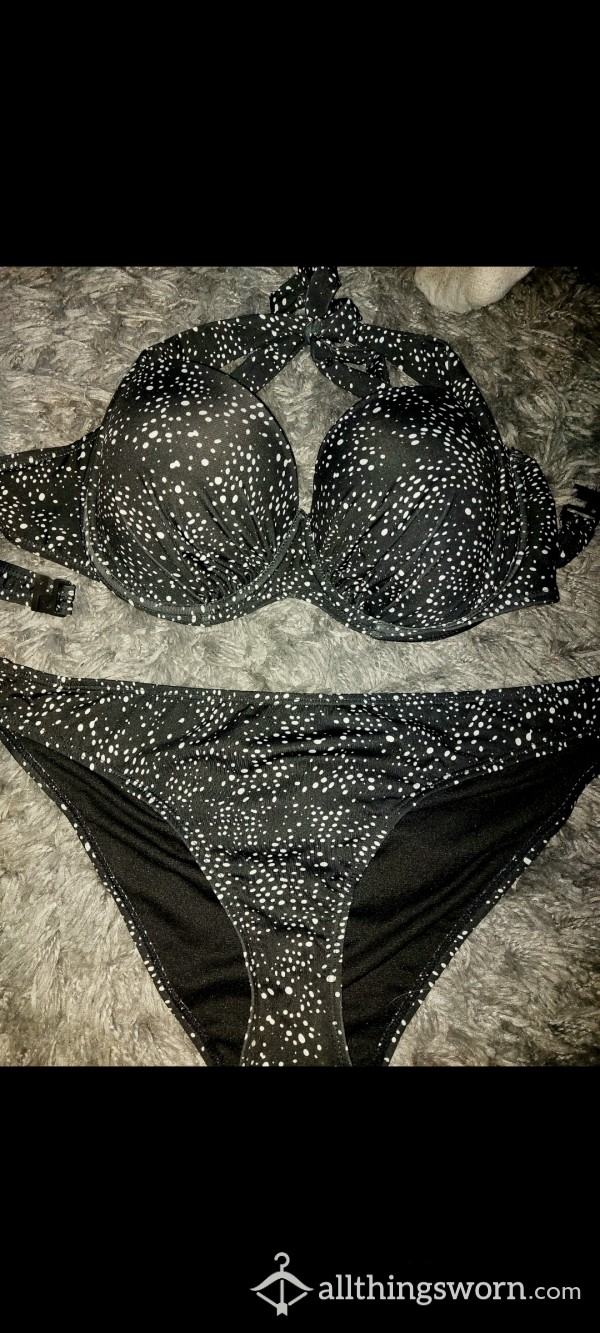 SOLD🖤🔥 Black, Spotted Bikini Panties & Bra Set!! 🔥🖤