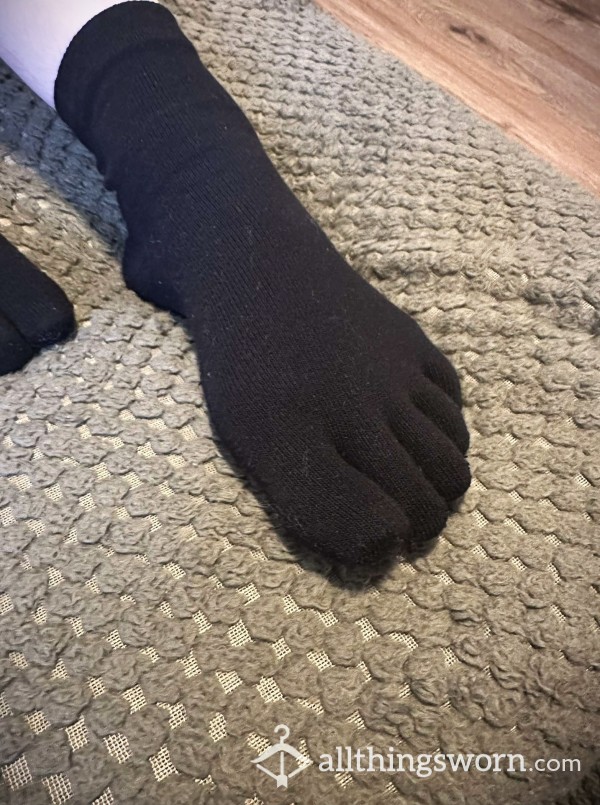 Black Toe Socks To Your Mailbox