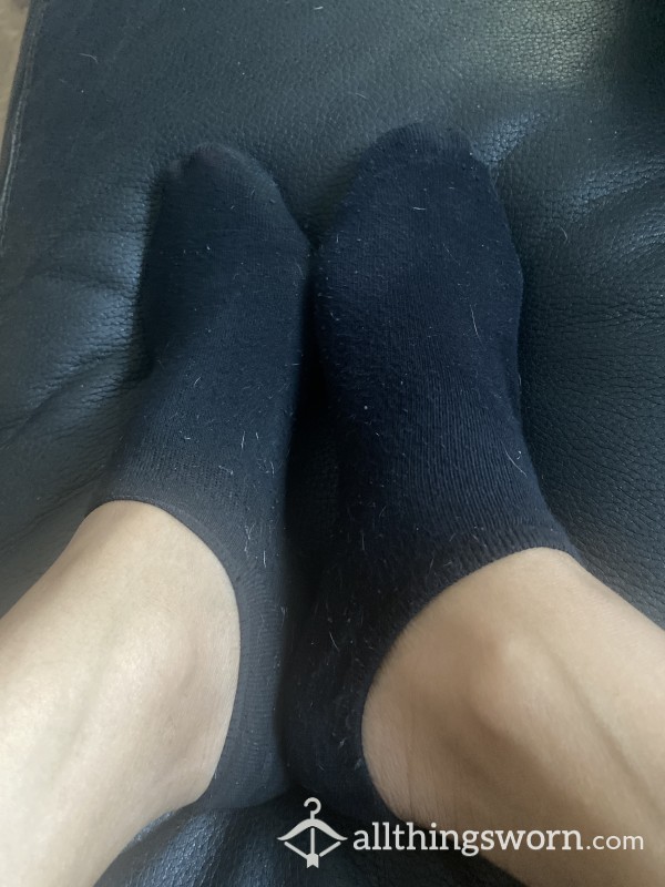 Black Trainer Socks 2 Day Wear