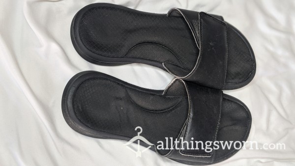 Black Well-Worn Slide On Sandals