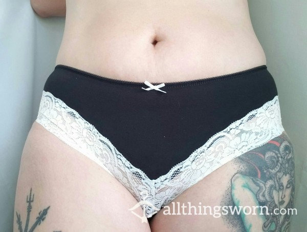 Black & White With Lace Cotton Panties 💕