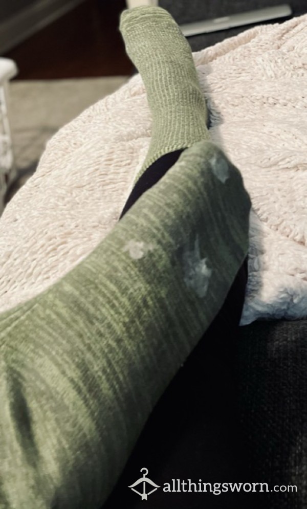 Bleached Out Green Boot Socks
