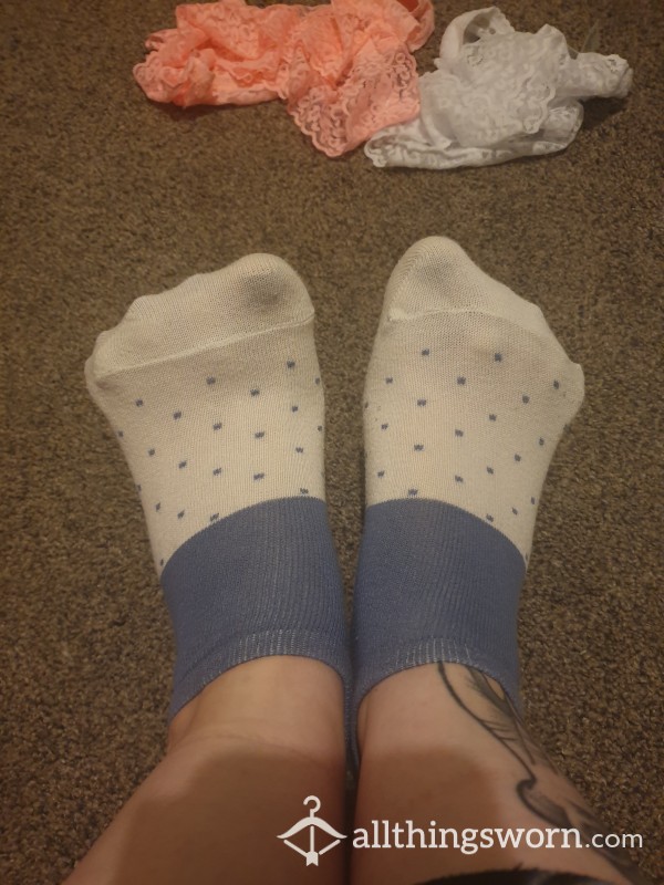 Blue And Cream Spotty Ankle Socks