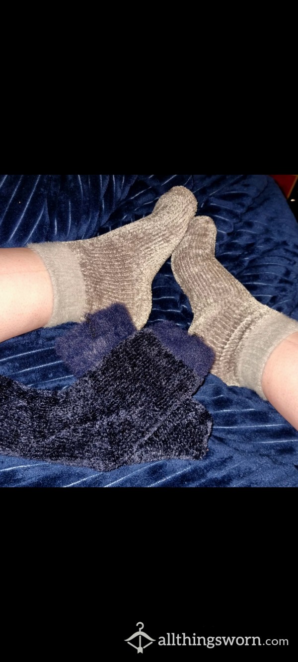 💙🤍 Blue Or Grey, Super Soft Cosy Socks!! 🤍💙