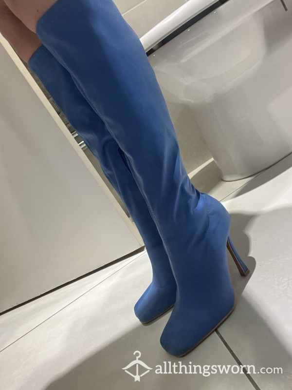 Blue Smelly Heeled Boots