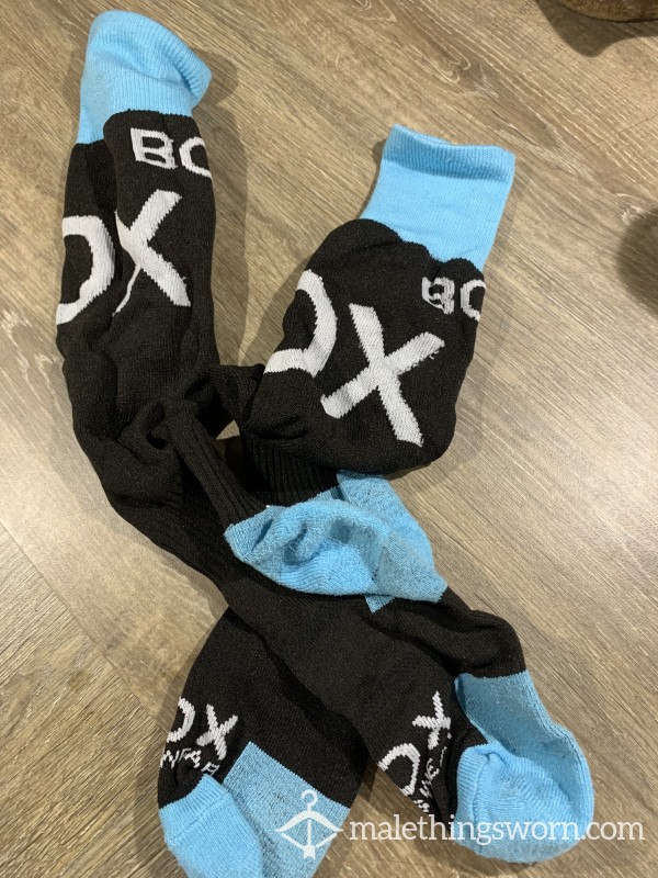 Box Footie Socks - Black / Blue