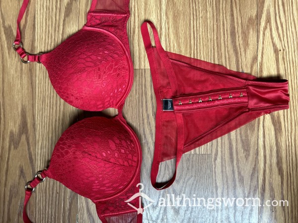 Bra And Panties  Victoria’s Secret Red Set