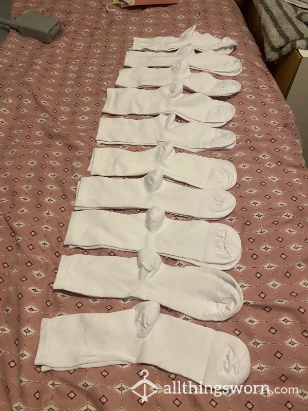 Brand New SUPER Soft White Socks X 10