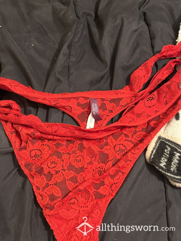 Bright Red Thongs !!price Includes Shipping!!!