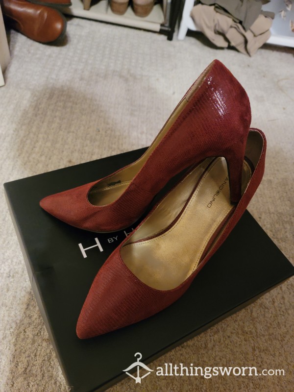 Burgundy Heels. Well-worn Sz 8.5