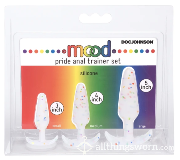 Butt Plug Training Set!  Xx  3 Rainbow Pride Confetti Anal-Safe Flared Plugs In Clear, XSmall To Small So Your Booty Can Test The Waters  ;) Xx   Lovingly Prepared In My Pussy, Just For You! 