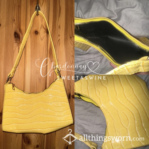 👜Buyers & Sellers| Used Cute Yellow Croc Bag 💛