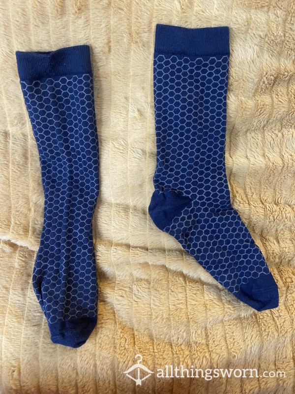Calf Length Blue Honeycomb Pattern Socks