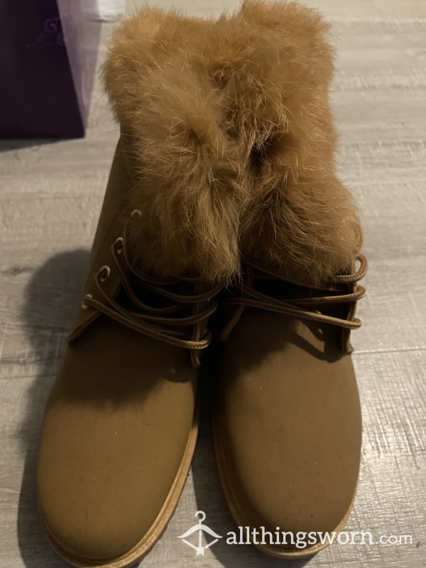 Camel Fluffy Lined Boots | Size 7 UK