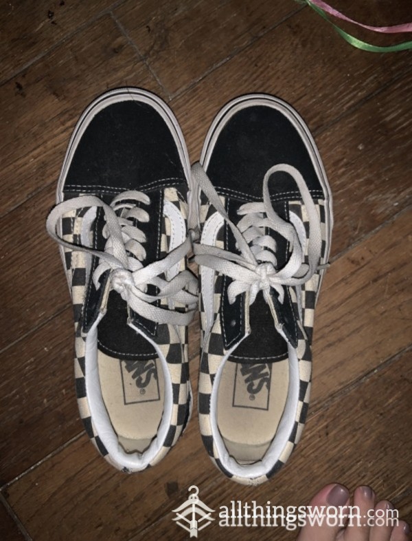 Checkered Vans Size US 6