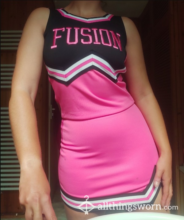 Cheer Leader Outfit Size 6 - 8