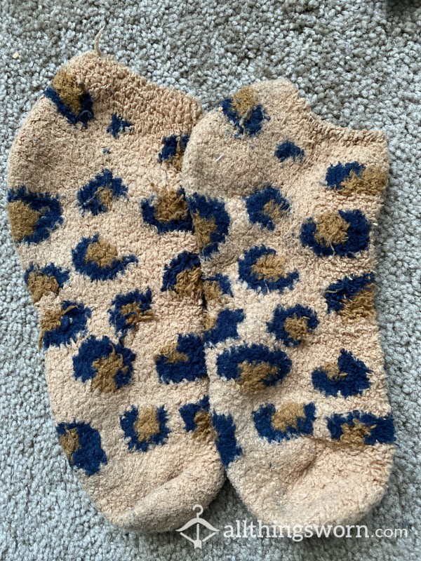 Cheetah Print Fuzzy Socks