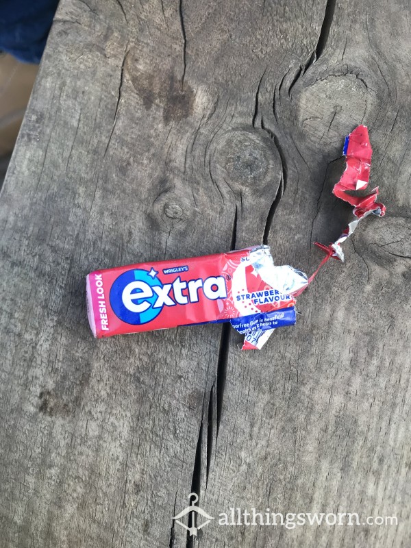 Chewing  Gum -  Can Be Chewed & Put Where Ever You Want 😜