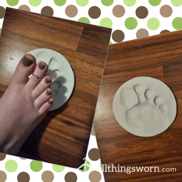 Clay Foot Impression