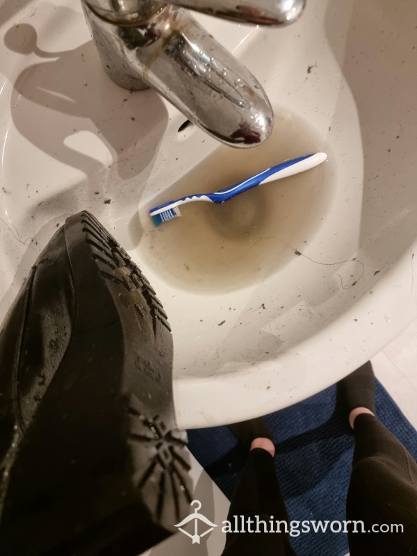 Clean My Disgusting Boots And Worship The Toothbrush! 😈
