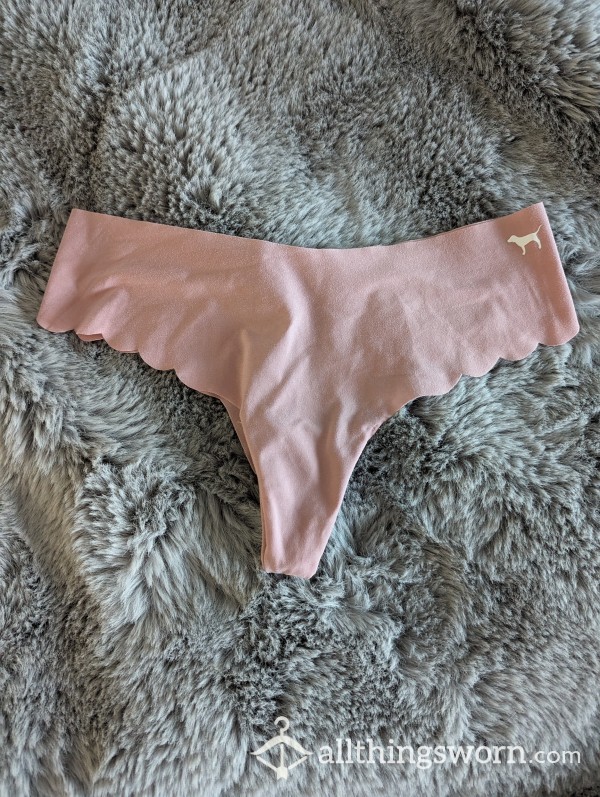 *Clean-out Discount* VS Pale Pink Soft Seamless Thong