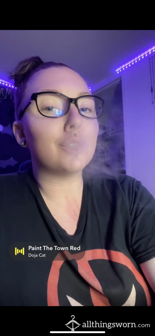 Clip Of Me Vaping And Jamming To Music